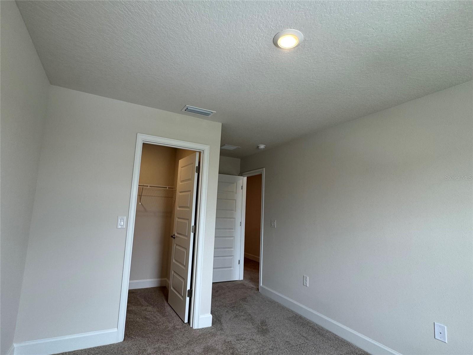Image 17 of 23 For 4101 Sagefield Drive