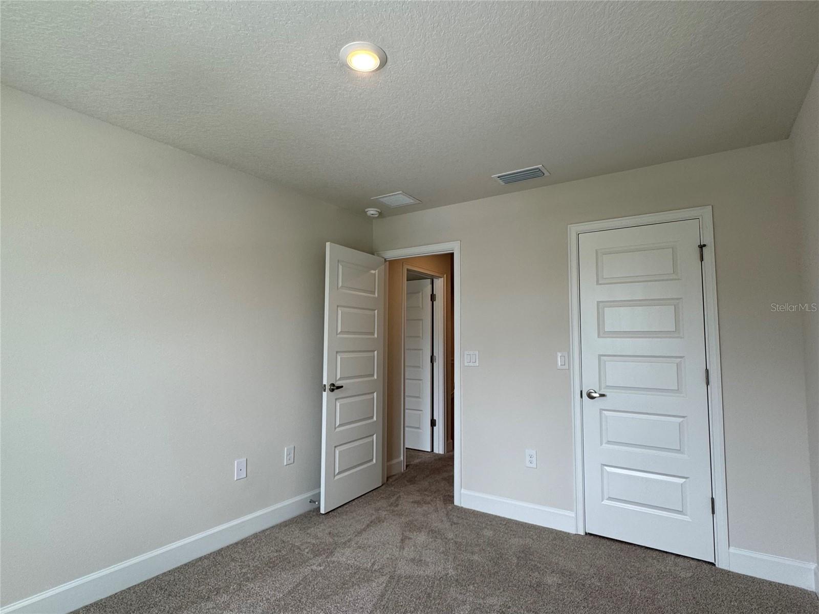 Image 21 of 23 For 4101 Sagefield Drive
