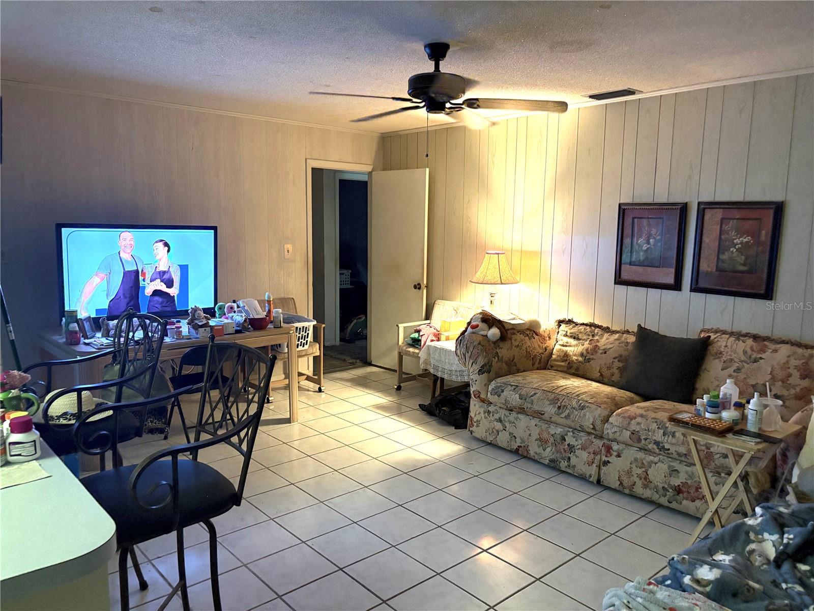 Image 6 of 17 For 2206 Bonanza Avenue