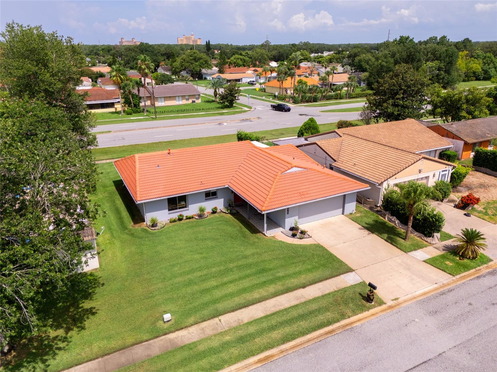 Image 28 of 33 For 10760 Wilderness Court