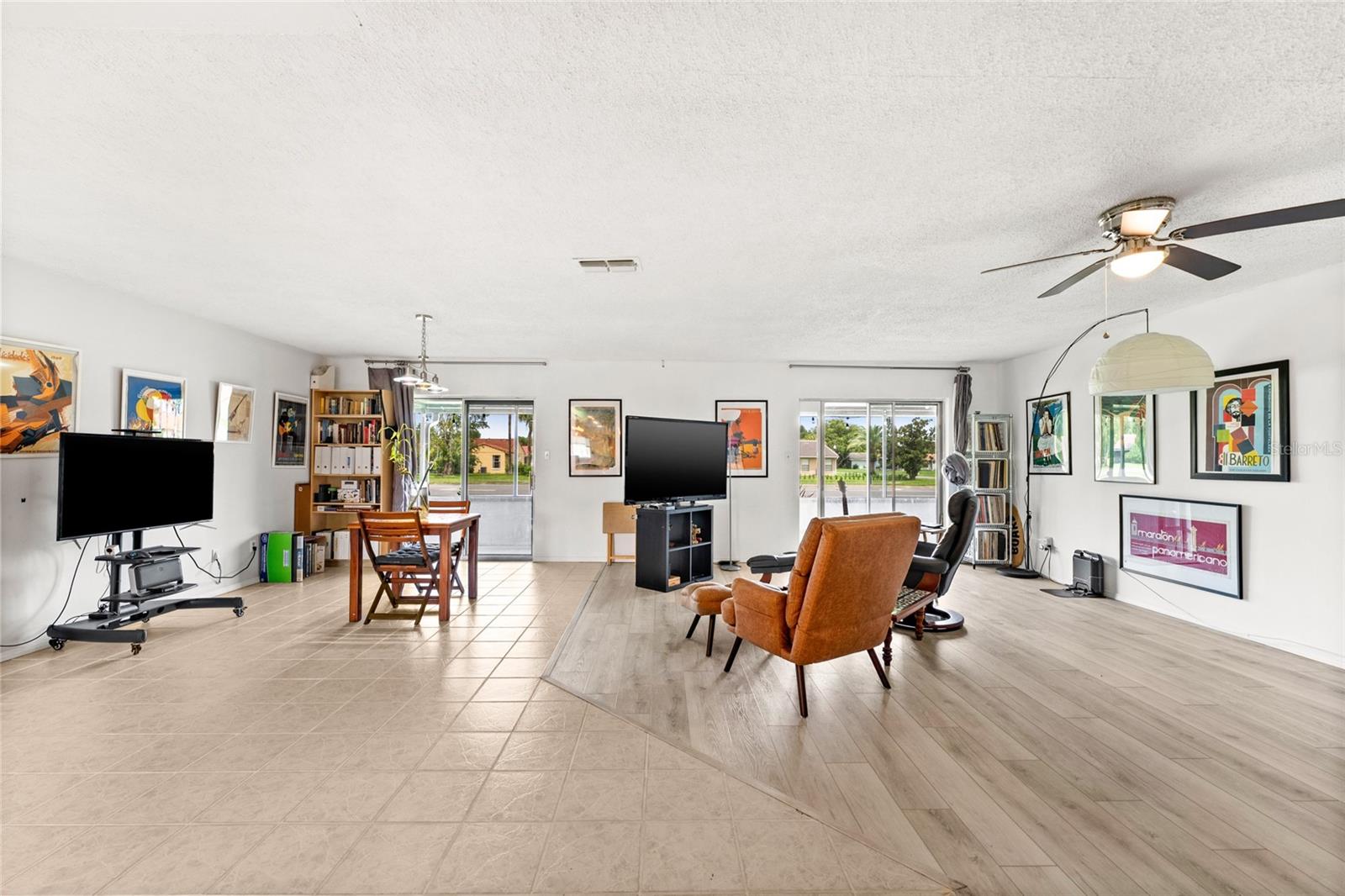 Image 6 of 33 For 10760 Wilderness Court