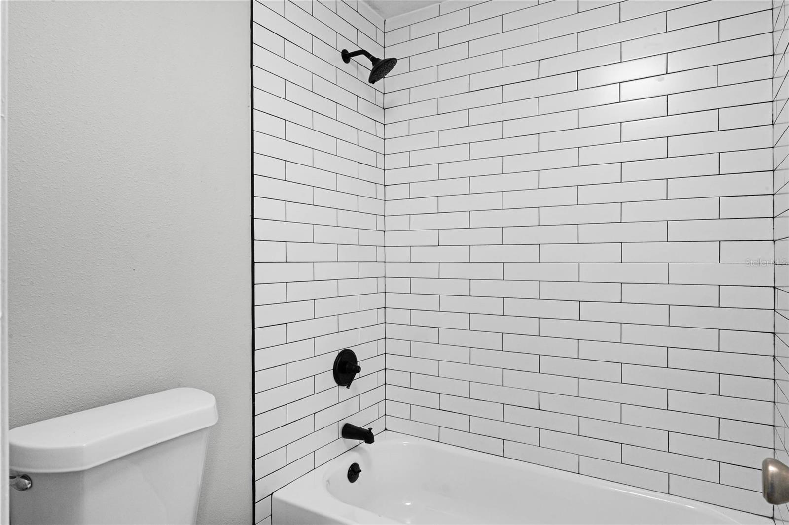 Image 16 of 18 For 1067 Sophie Boulevard