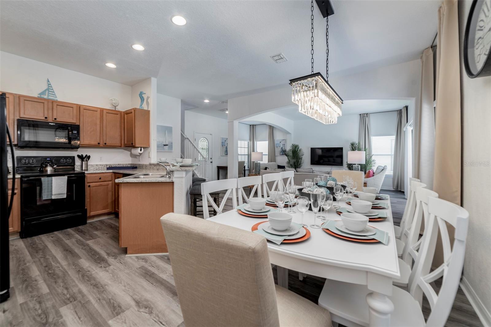 Image 5 of 45 For 2792 Roccella Court