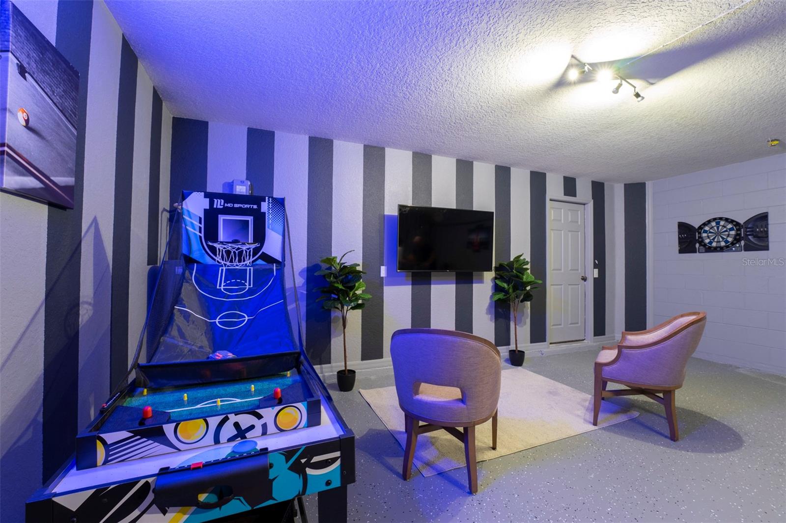 Image 8 of 45 For 2792 Roccella Court