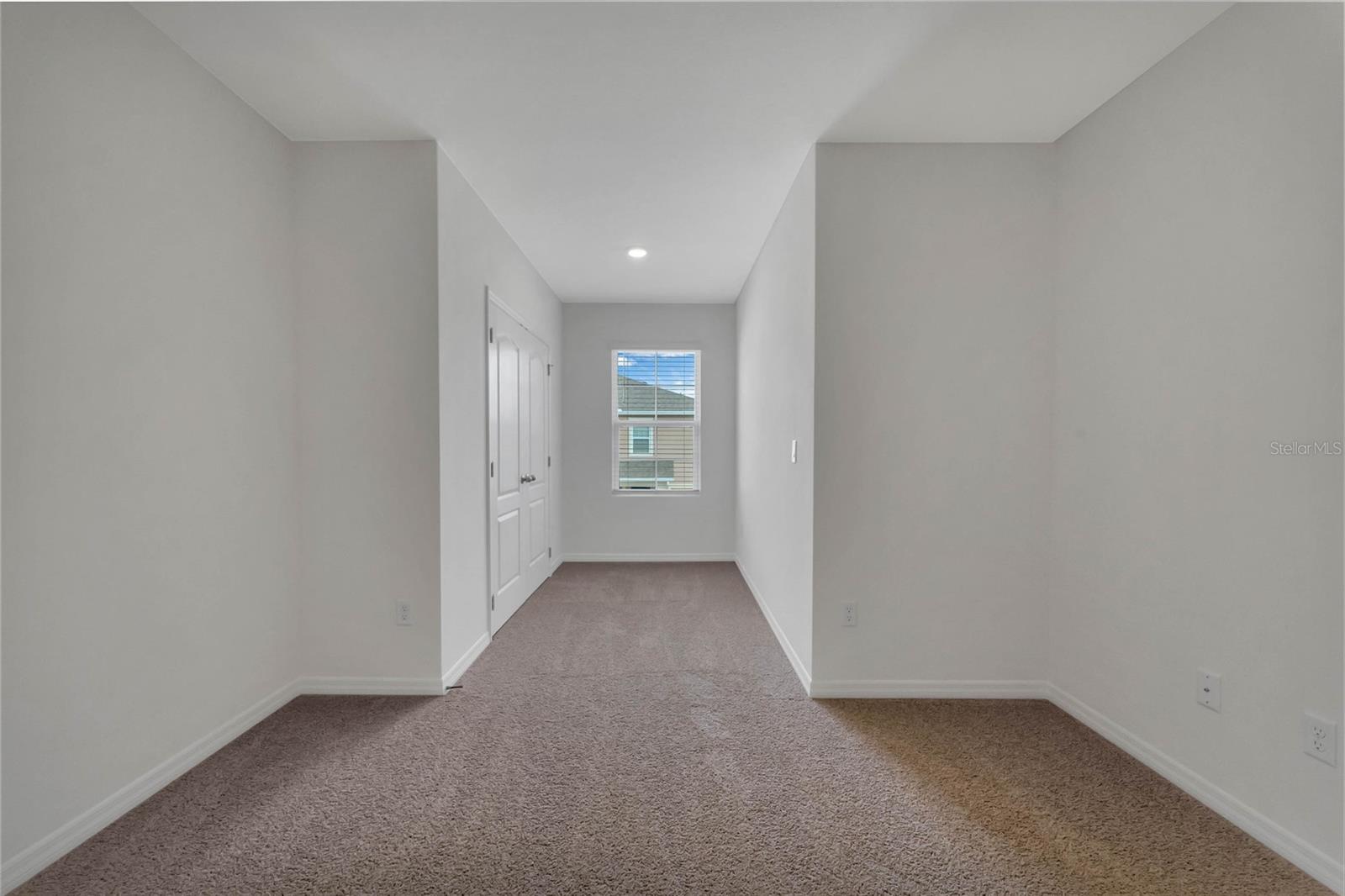 Image 10 of 23 For 1117 Blue Jay Drive