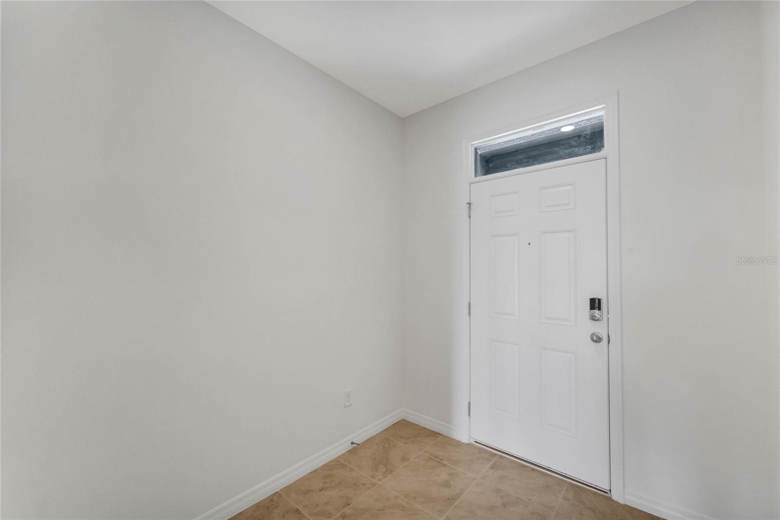 Image 2 of 23 For 1117 Blue Jay Drive