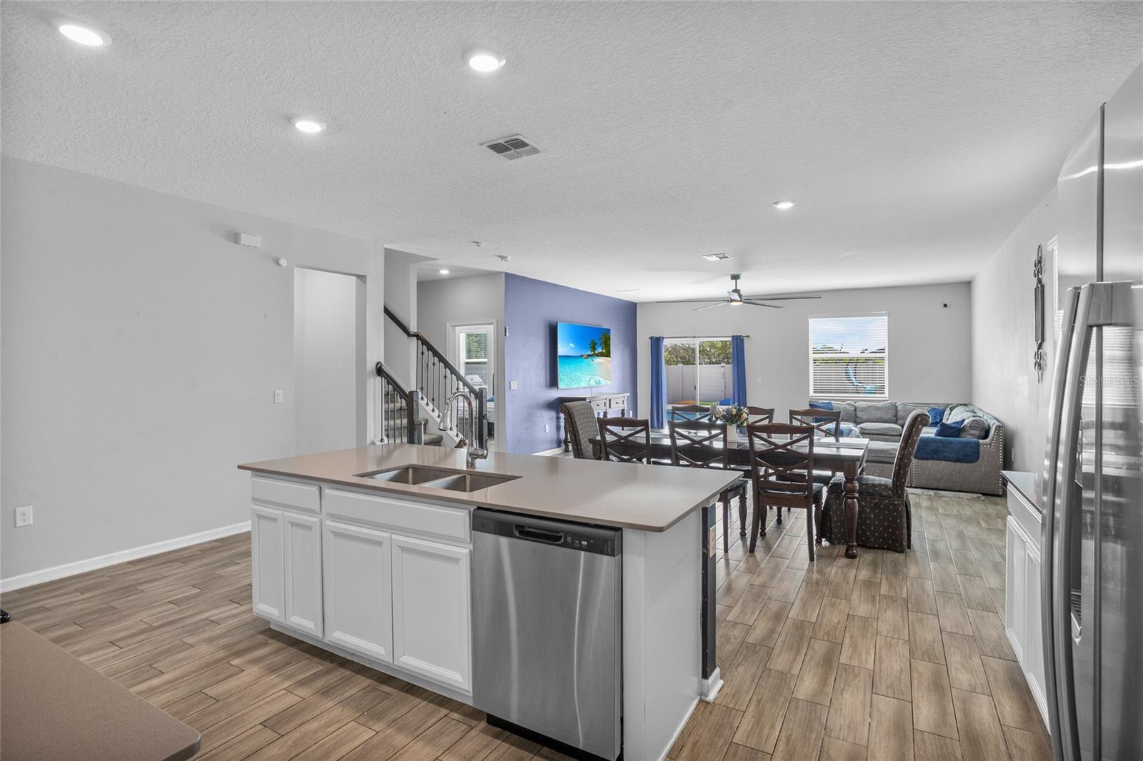 Image 13 of 55 For 4491 Holstein Street