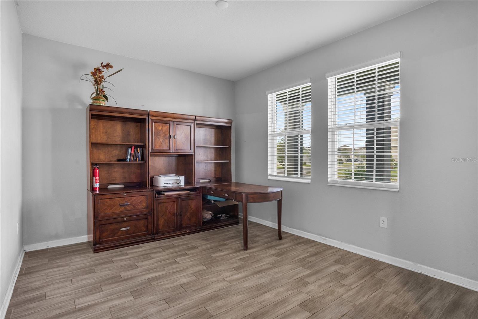 Image 6 of 55 For 4491 Holstein Street