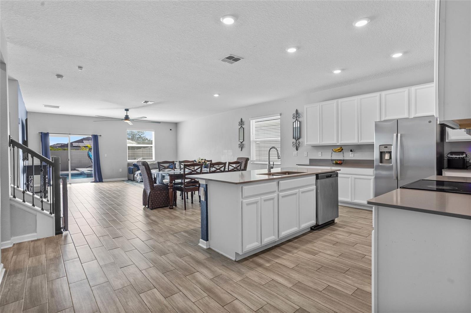 Image 9 of 55 For 4491 Holstein Street