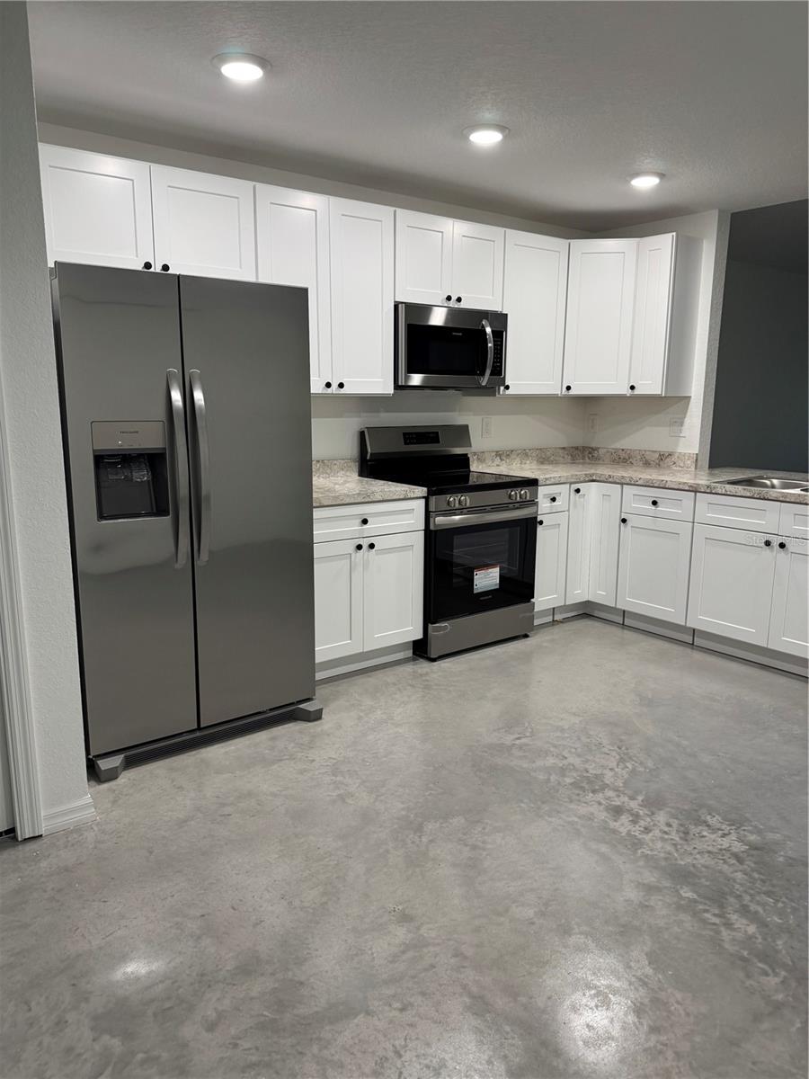 Image 5 of 12 For 120 Highland Avenue