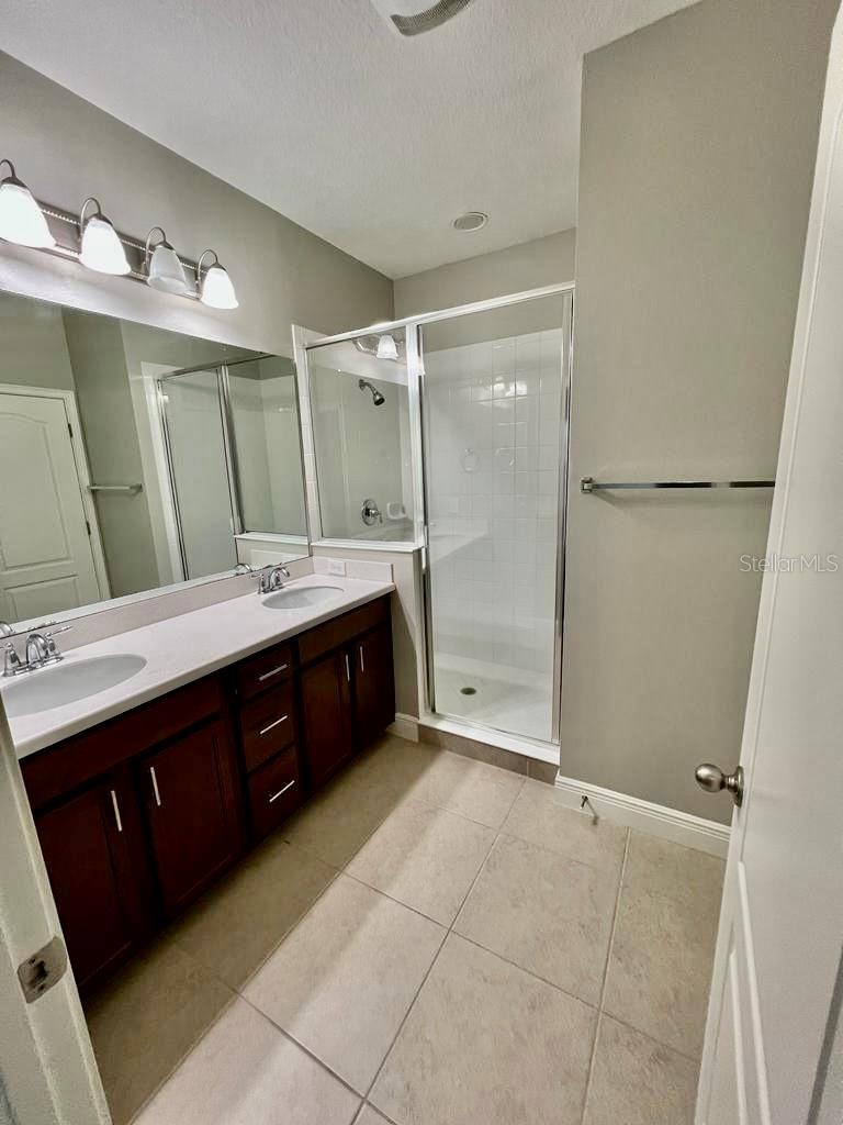 Image 15 of 23 For 8630 Via Tavoleria Way