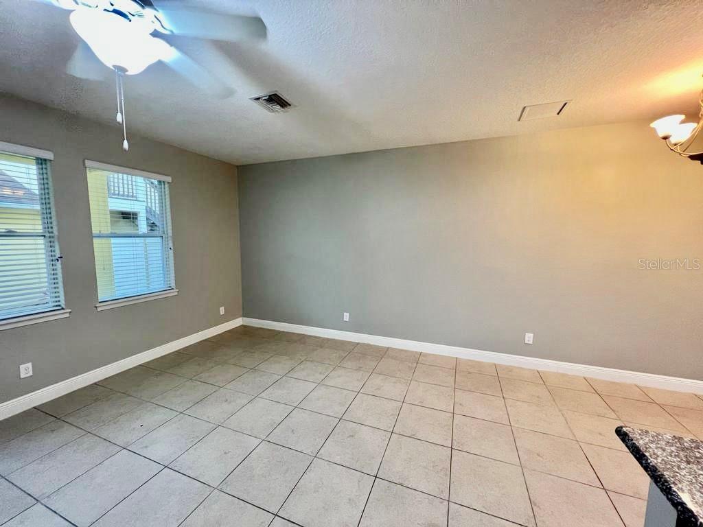 Image 9 of 23 For 8630 Via Tavoleria Way