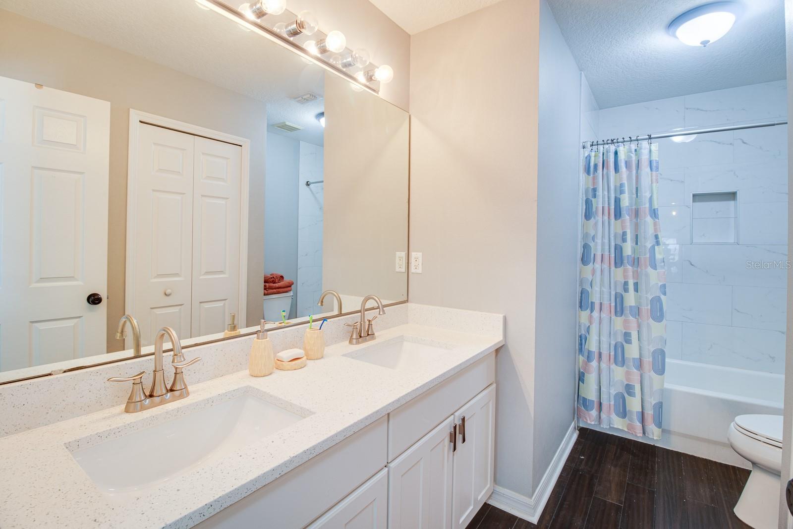 Image 19 of 46 For 13425 Early Frost Cir