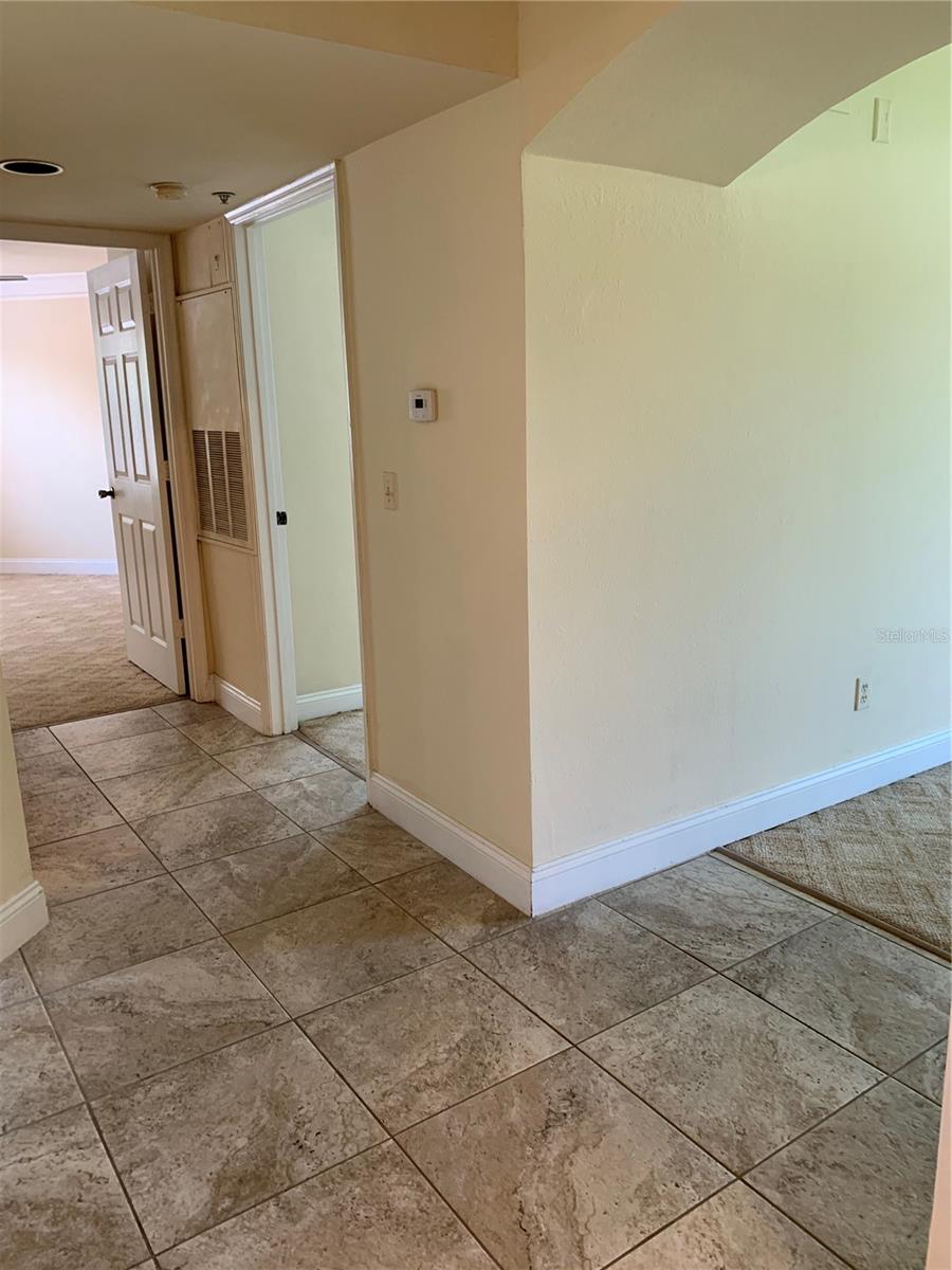 Image 35 of 36 For 7340 Westpointe Boulevard 320