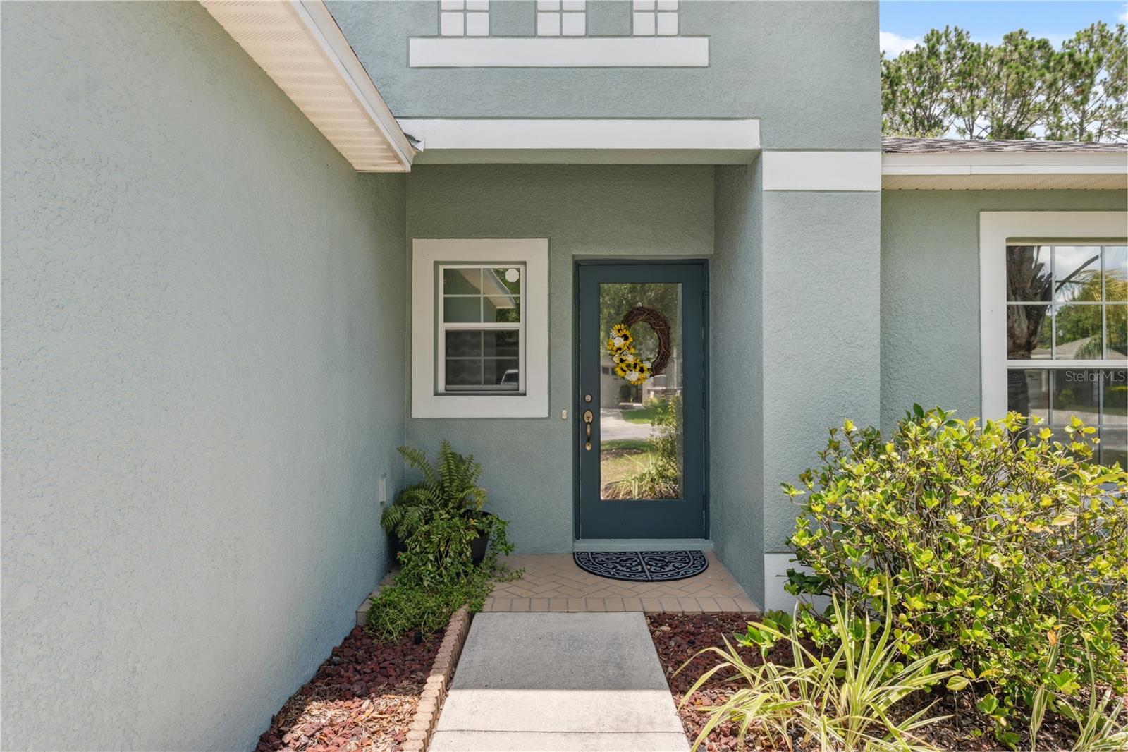 Listing photo id 0 for 12426 Jillian Circle