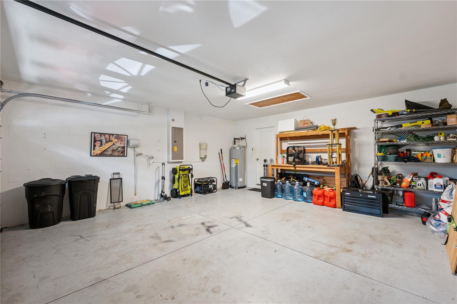 Listing photo id 25 for 12426 Jillian Circle
