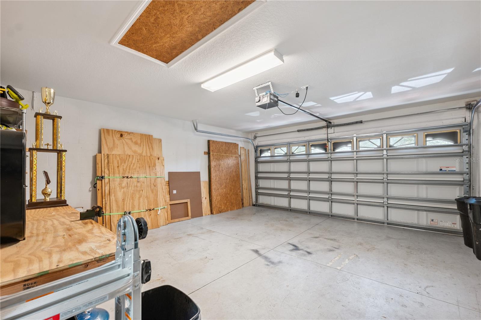 Listing photo id 26 for 12426 Jillian Circle