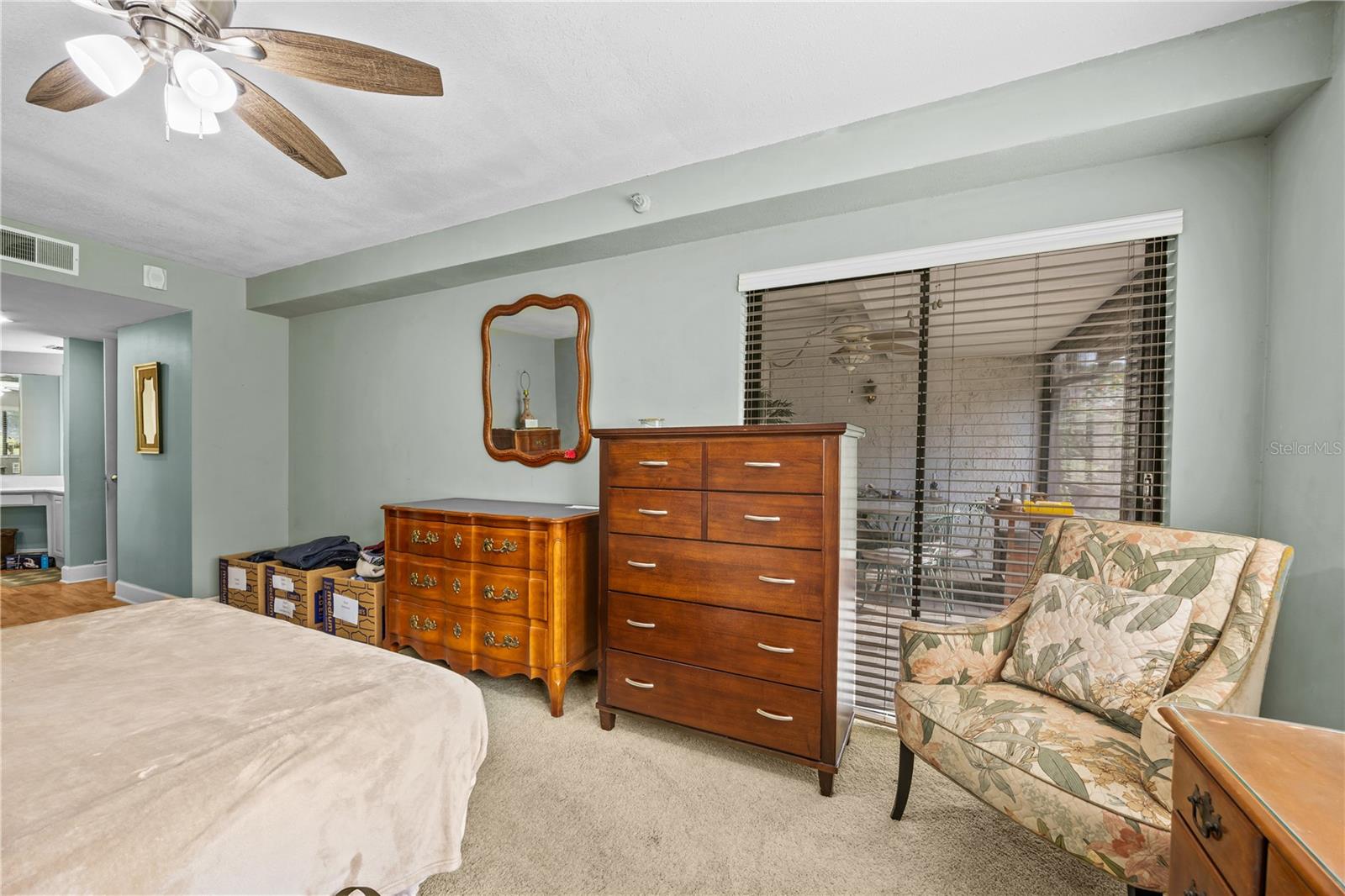 Image 15 of 39 For 1166 Carmel Circle 110