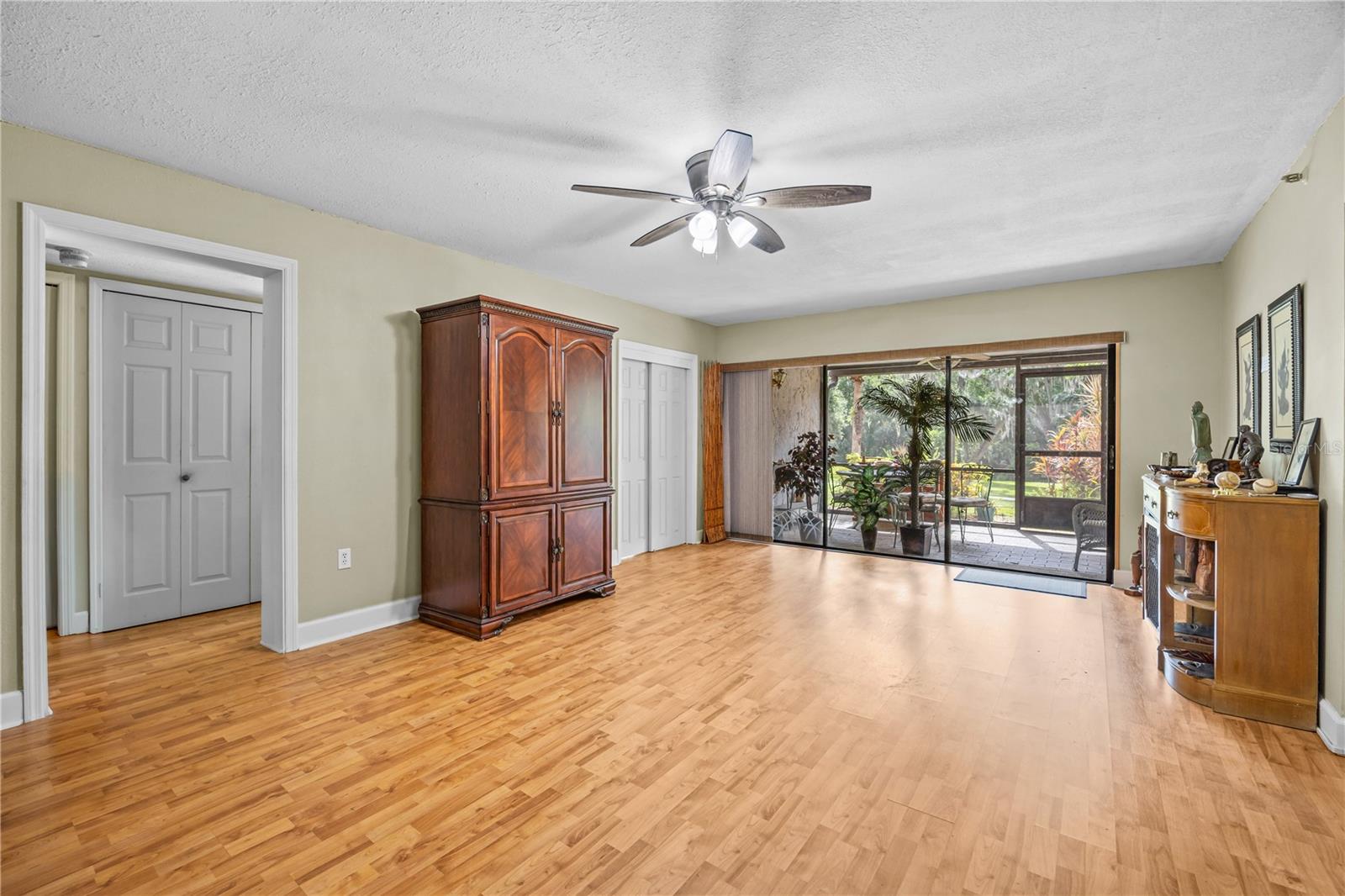 Image 3 of 39 For 1166 Carmel Circle 110