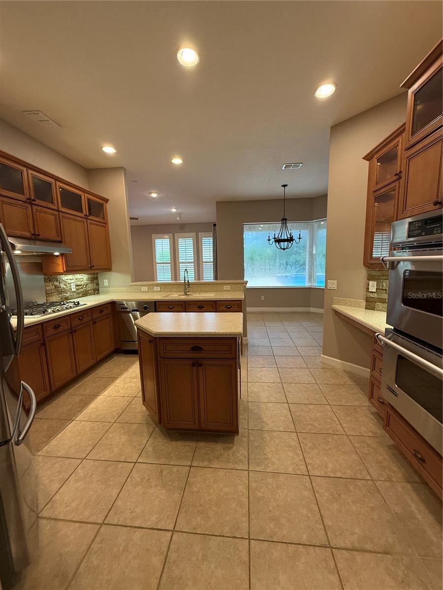 Image 11 of 70 For 1461 Glenheather Drive
