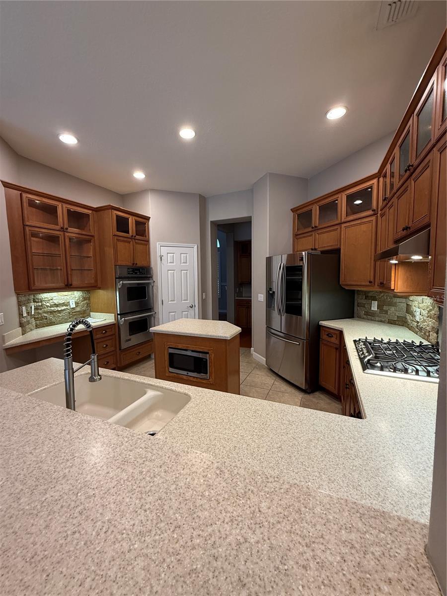 Image 14 of 70 For 1461 Glenheather Drive