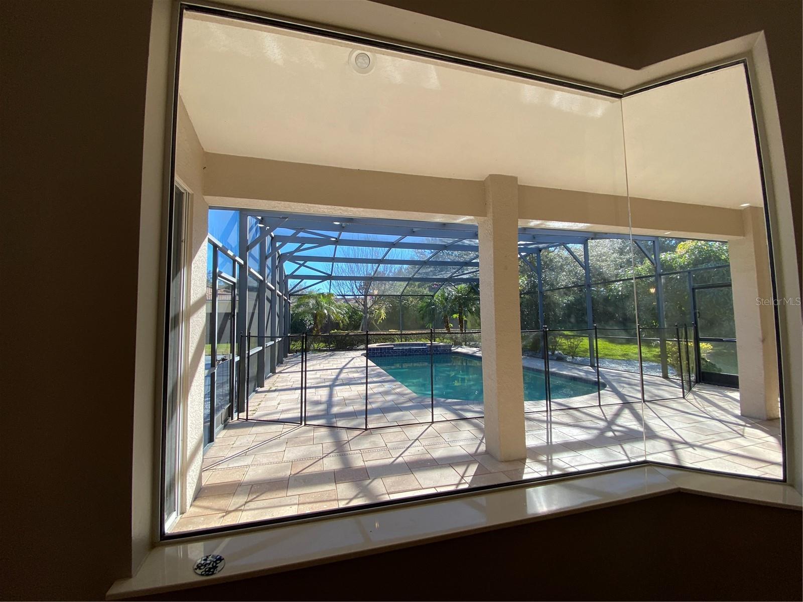 Image 21 of 70 For 1461 Glenheather Drive
