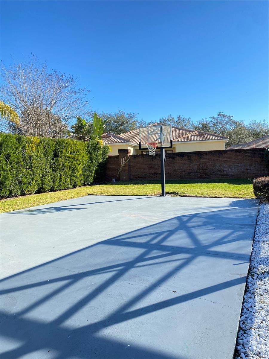 Image 61 of 70 For 1461 Glenheather Drive