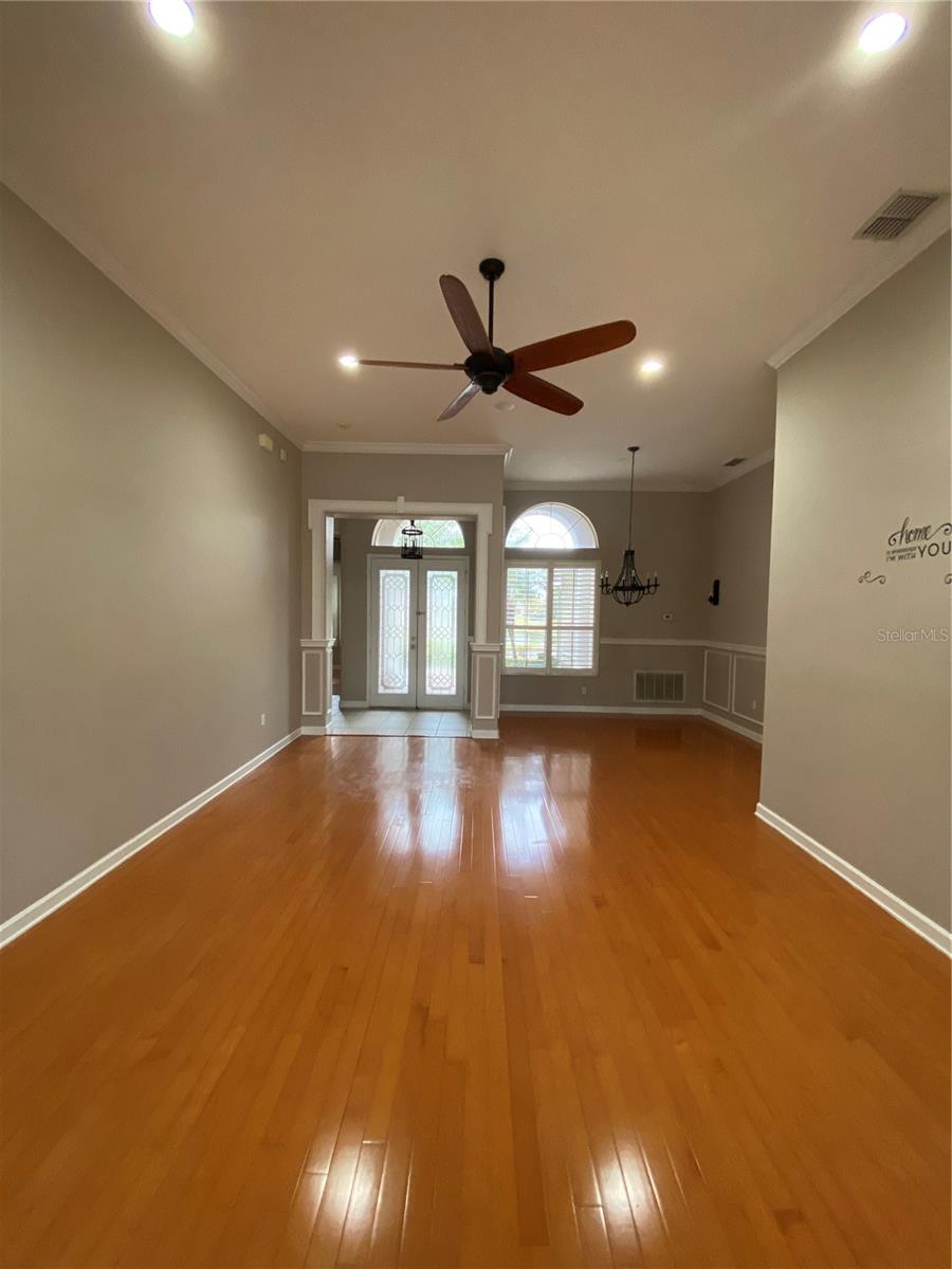Image 9 of 70 For 1461 Glenheather Drive