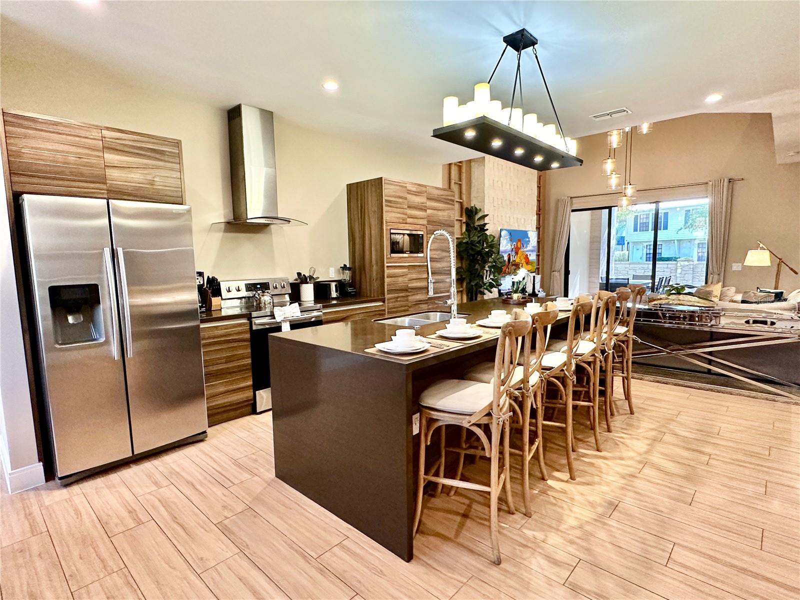 Image 3 of 45 For 7533 Brooklyn Drive