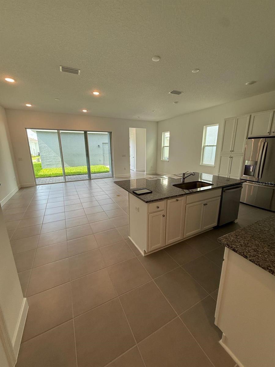 Image 3 of 27 For 15144 Field Daisy Drive