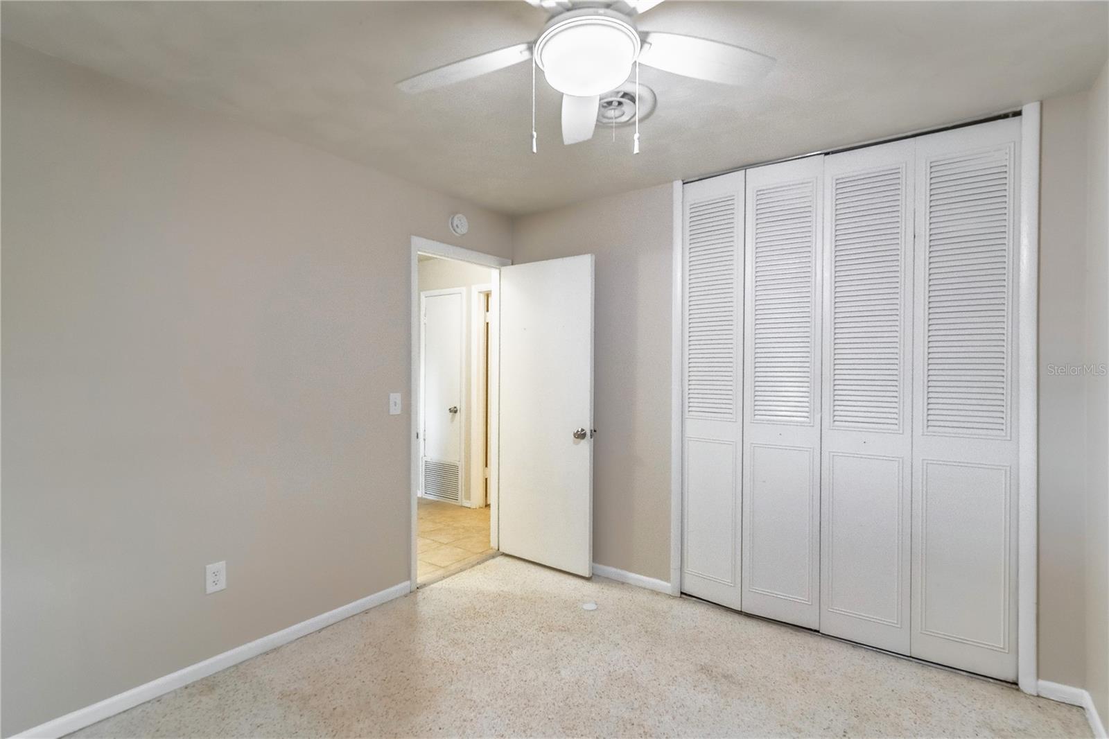 Image 21 of 23 For 1768 Hudson Circle S