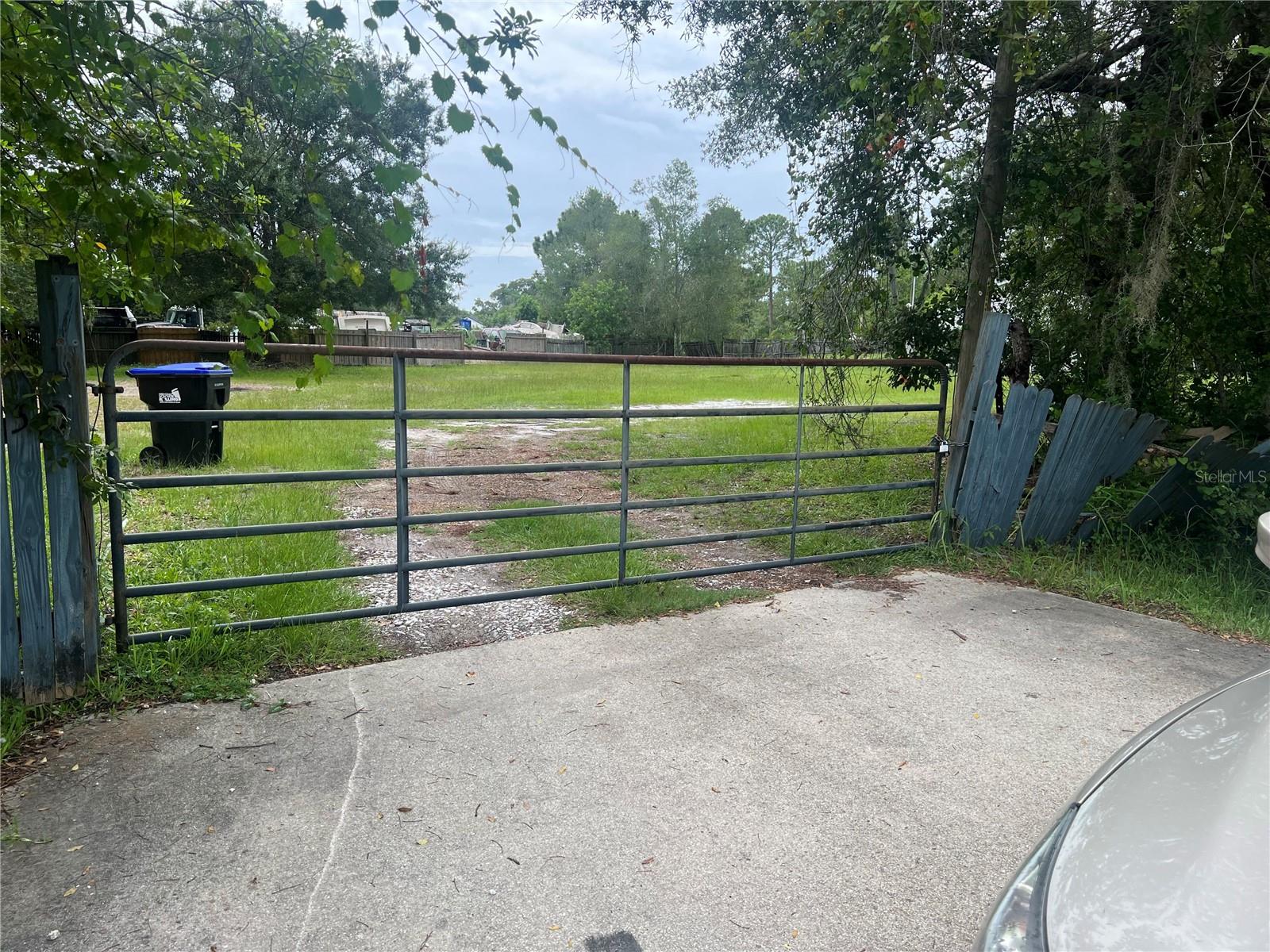 Image 3 of 6 For 1550 Orlando Road