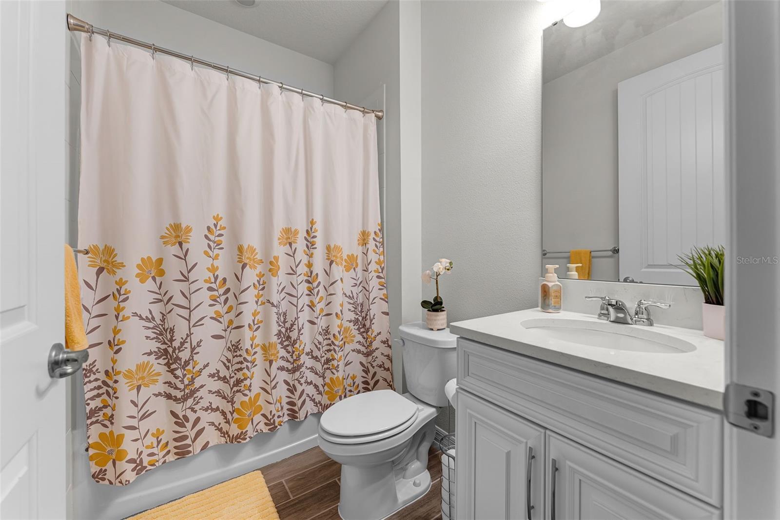 Image 14 of 38 For 1404 Hopedale Place