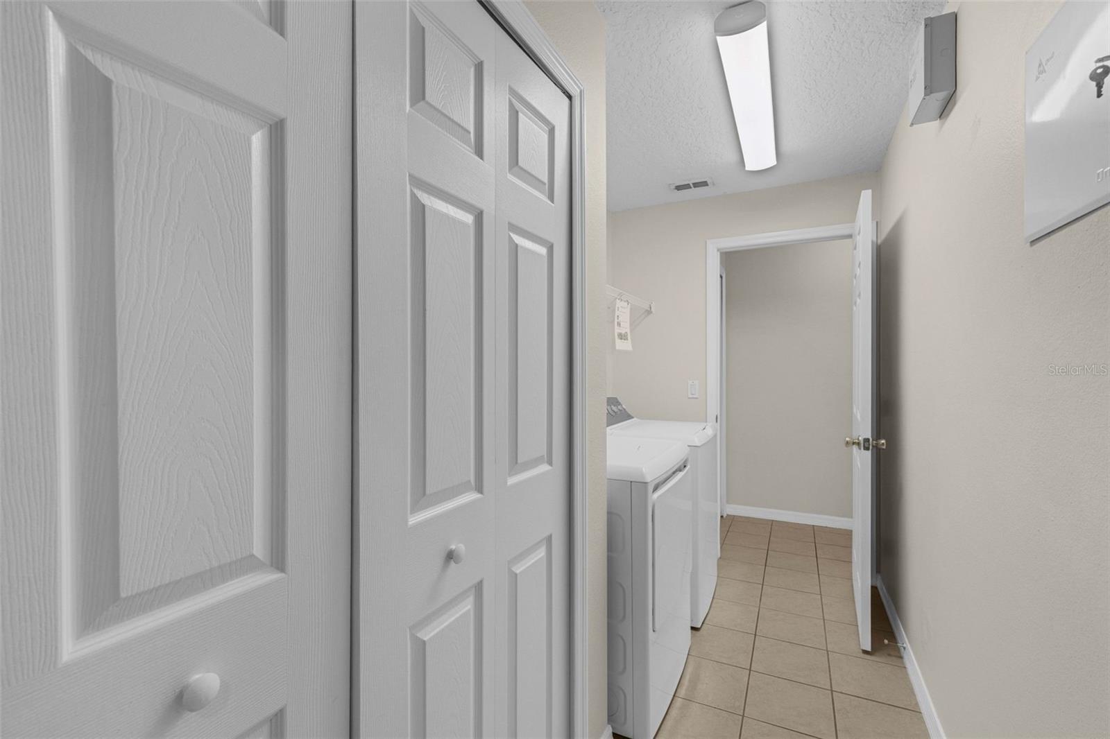 Image 22 of 44 For 2534 Double Tree Place