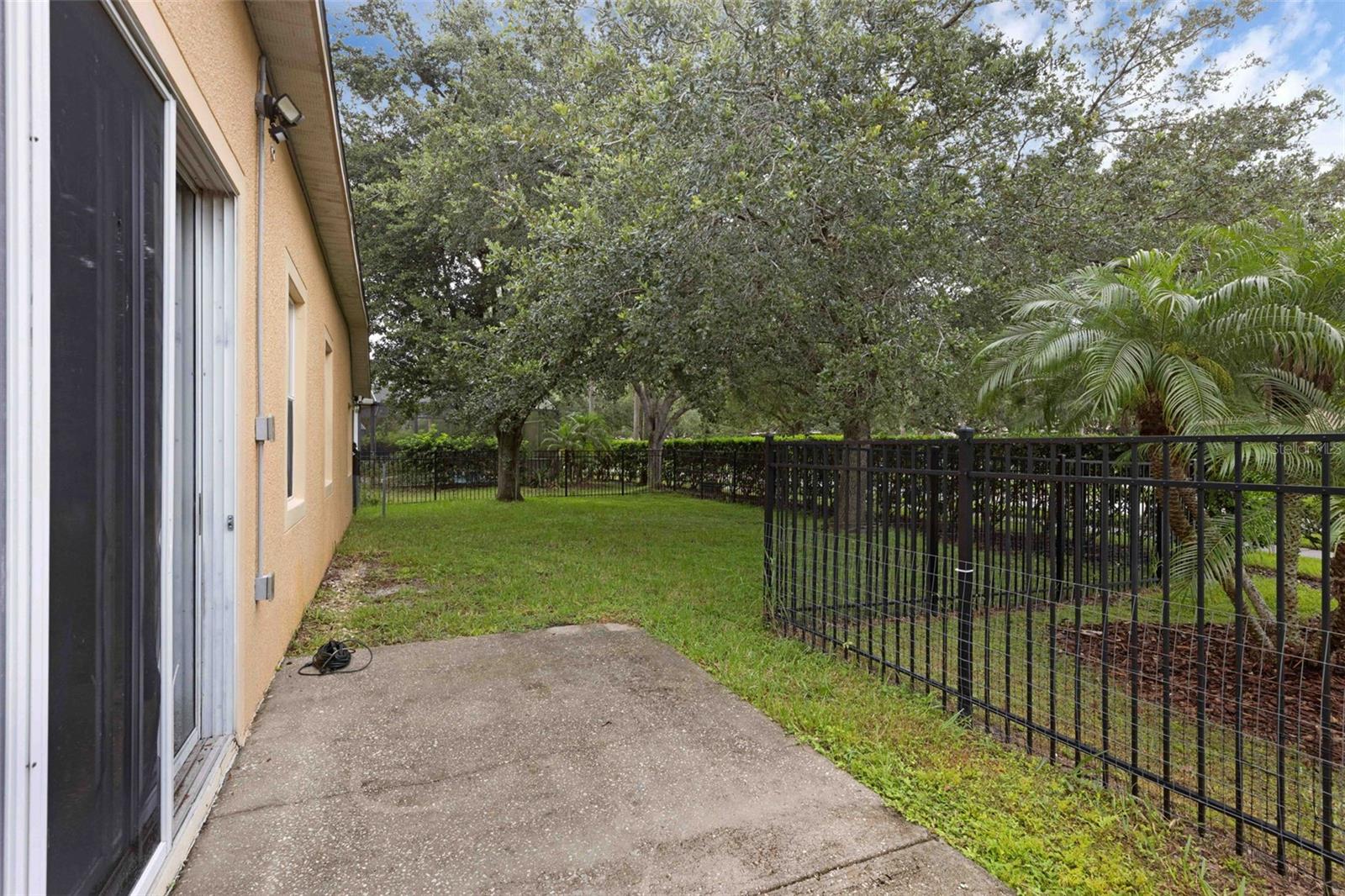 Image 23 of 44 For 2534 Double Tree Place
