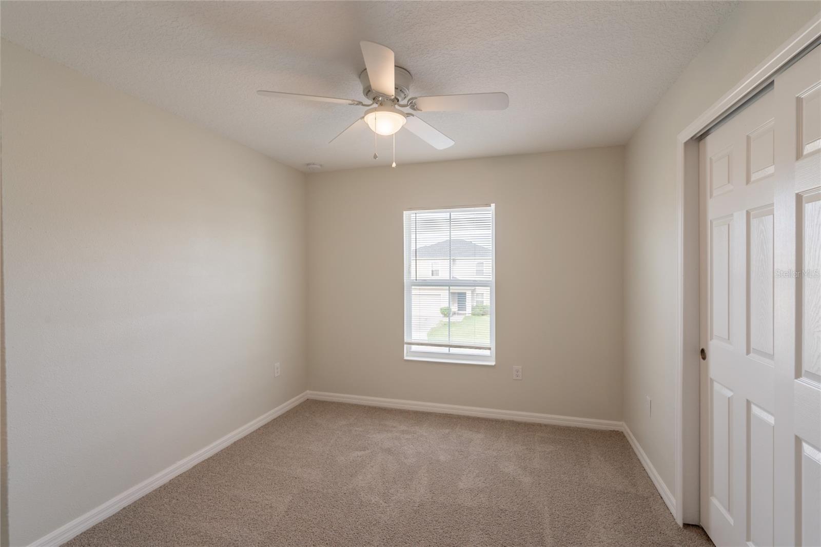 Image 21 of 36 For 3840 Fescue Street