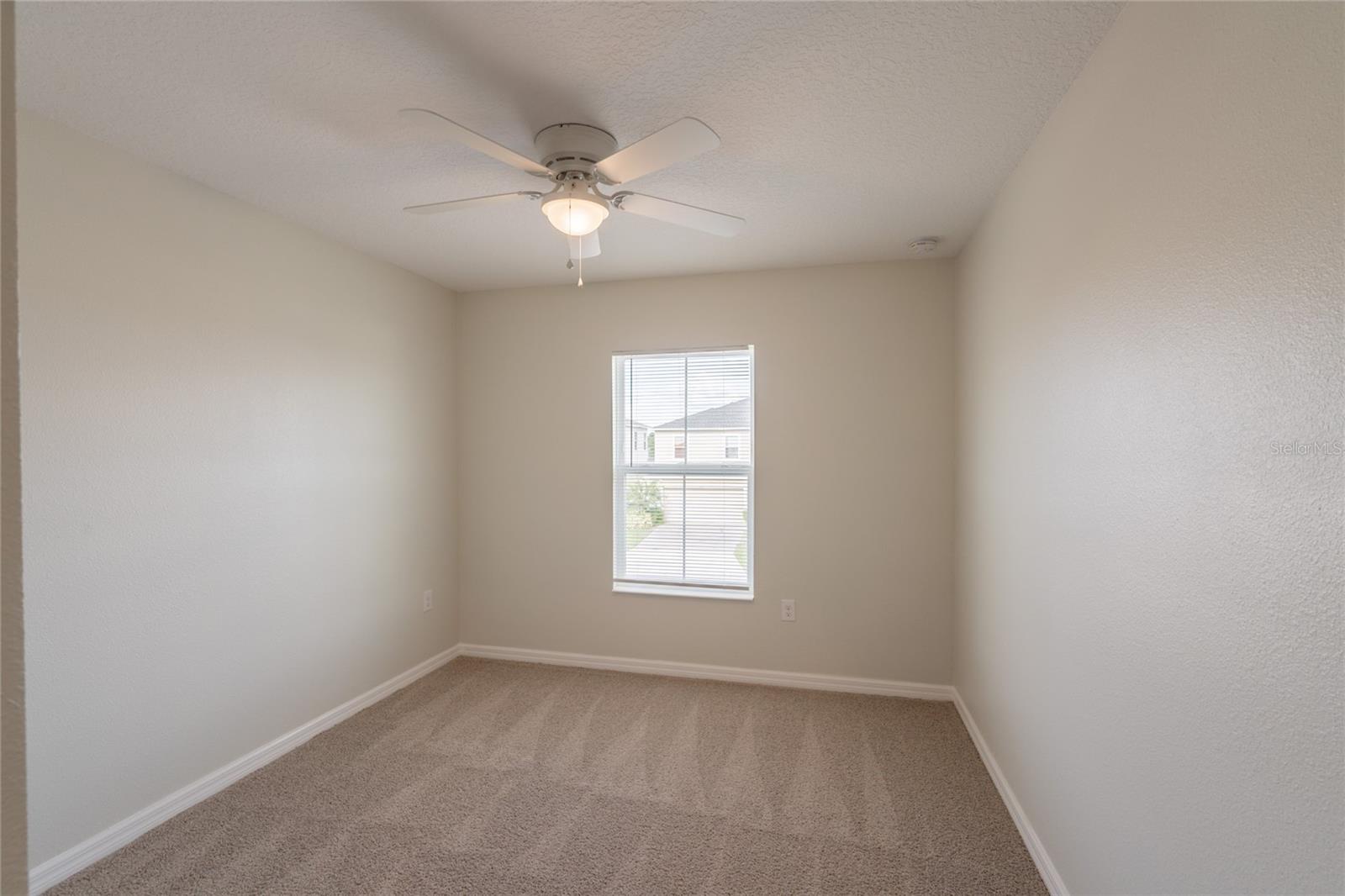 Image 22 of 36 For 3840 Fescue Street