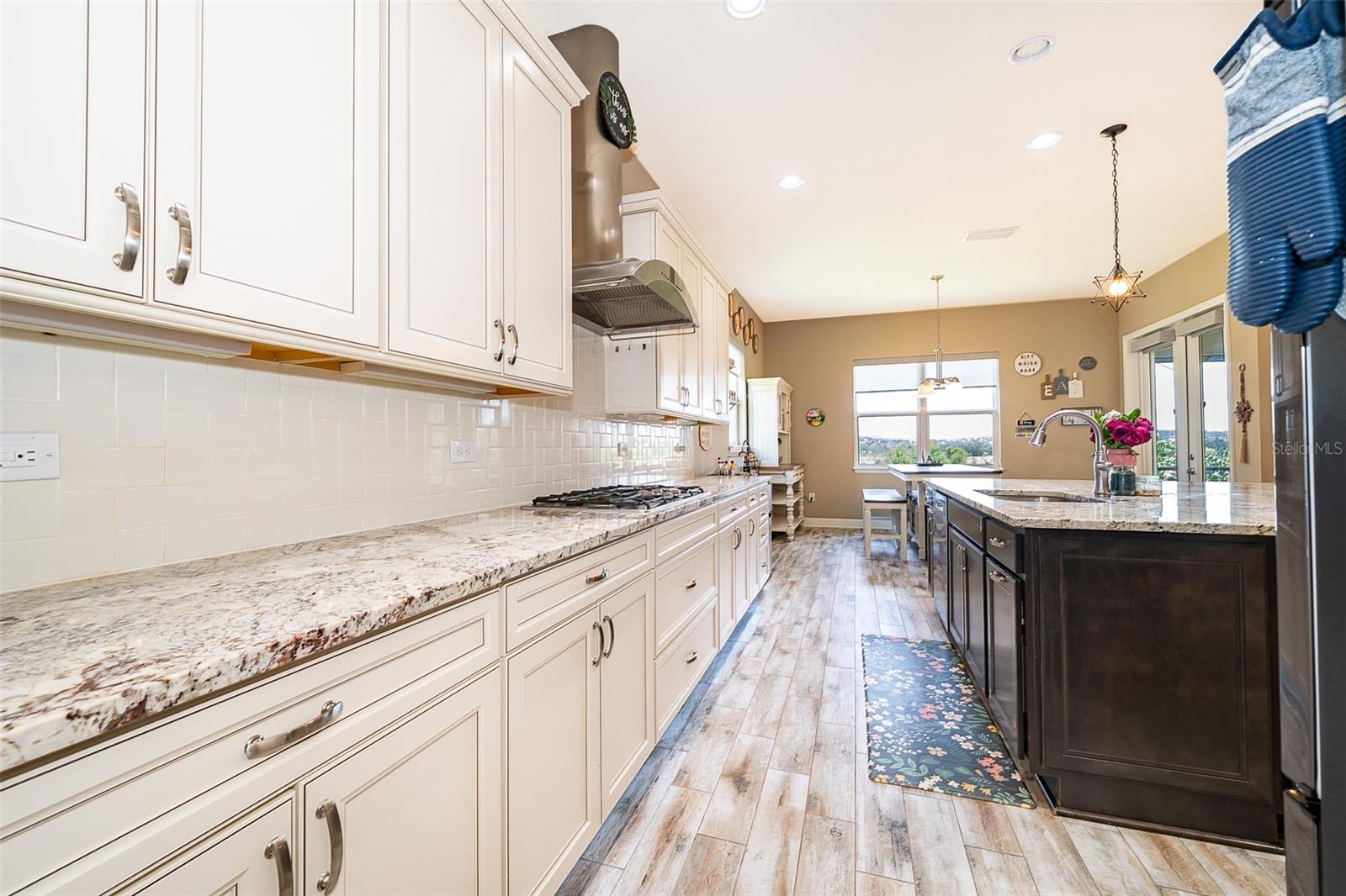 Image 15 of 44 For 3546 Mediterra Drive