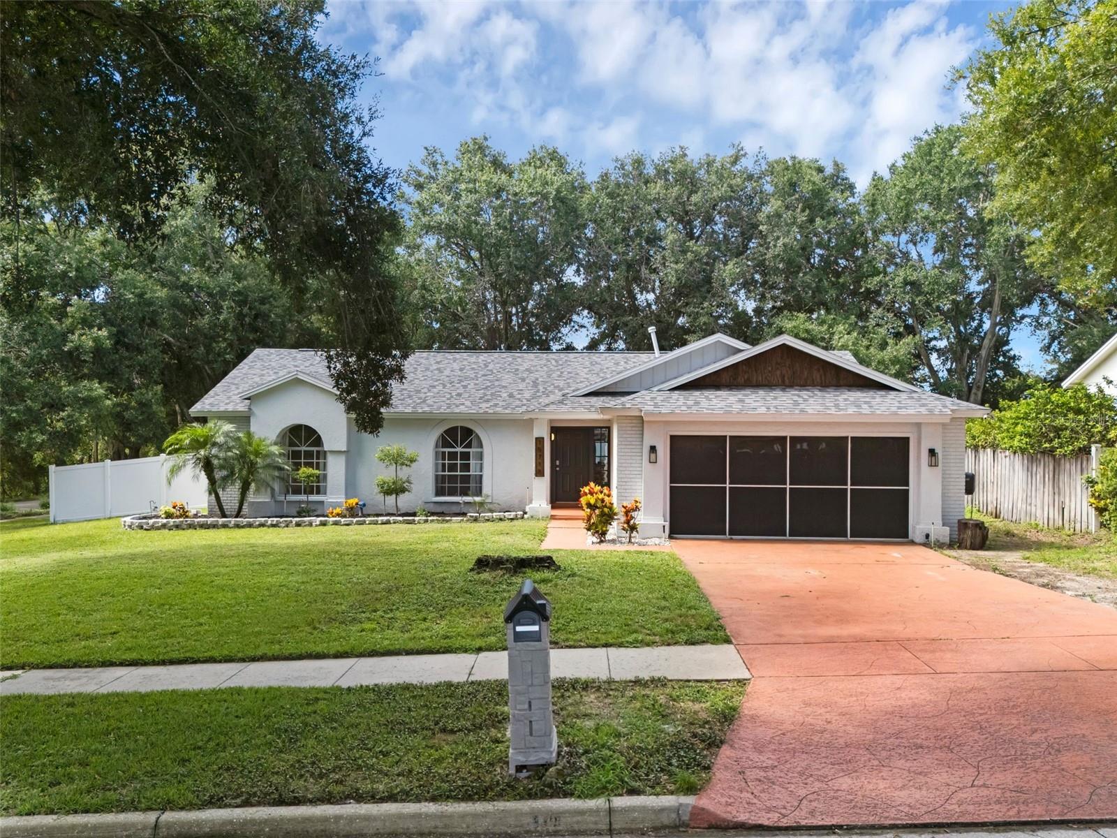Details for 15718 Carriage Hill Court, CLERMONT, FL 34711
