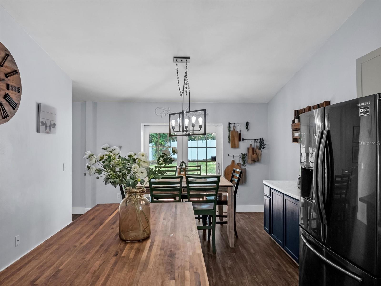 Image 13 of 33 For 15718 Carriage Hill Court