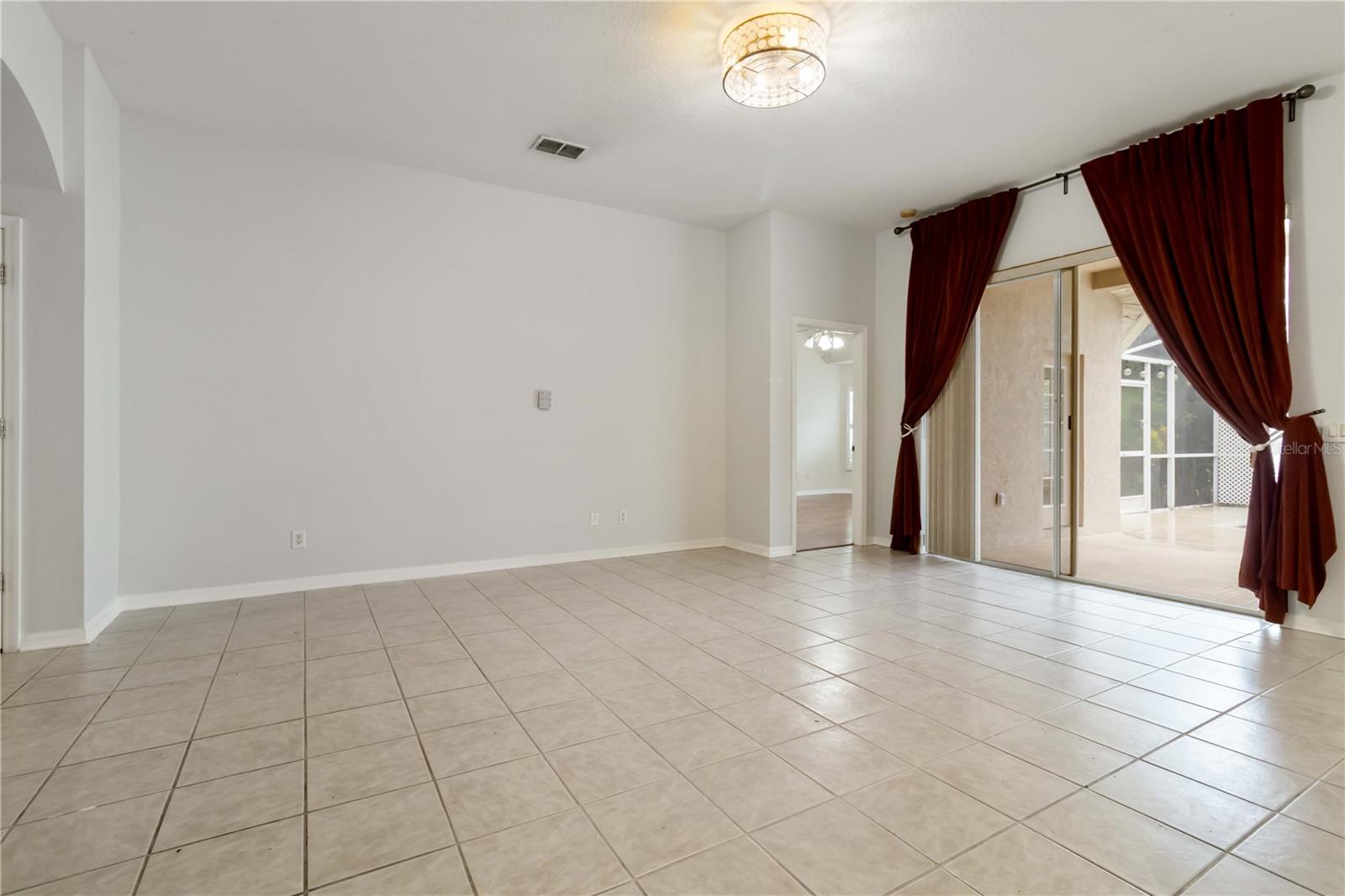 Image 11 of 48 For 18102 Pheasant Walk Drive