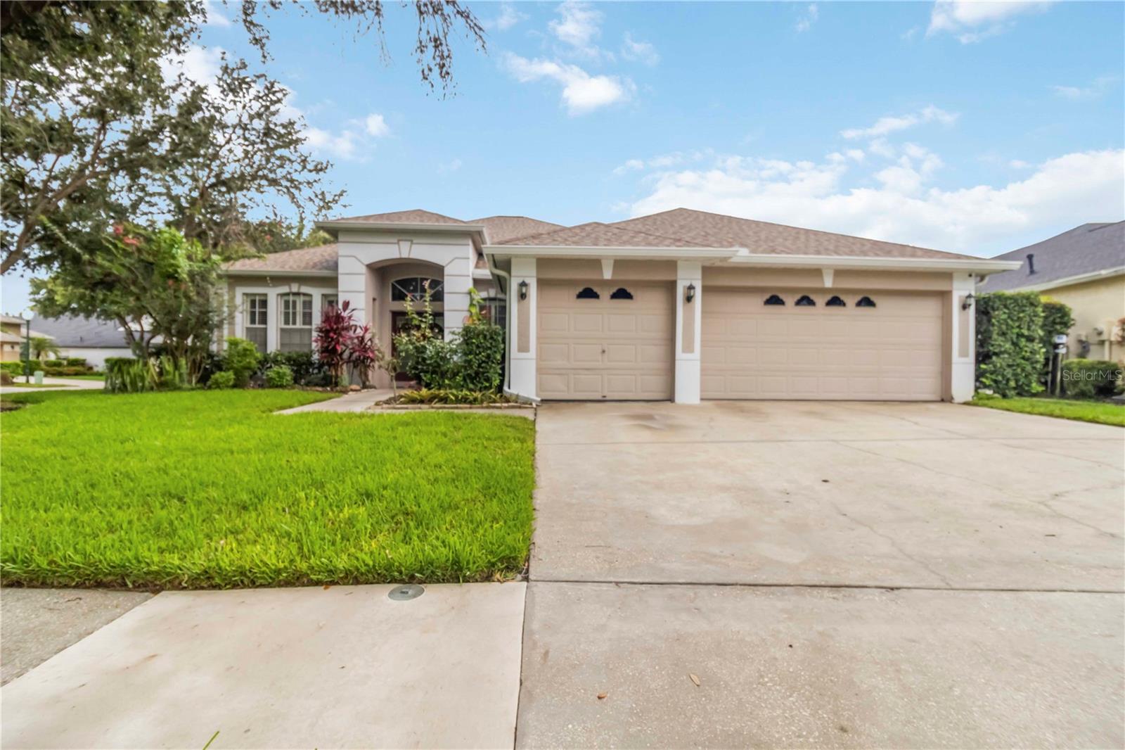 Image 2 of 48 For 18102 Pheasant Walk Drive