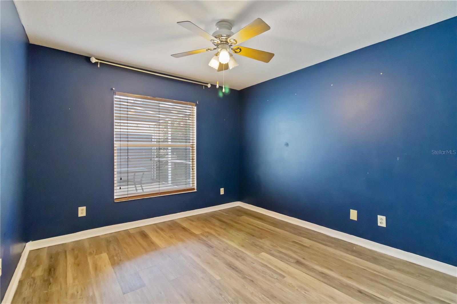 Image 37 of 48 For 18102 Pheasant Walk Drive