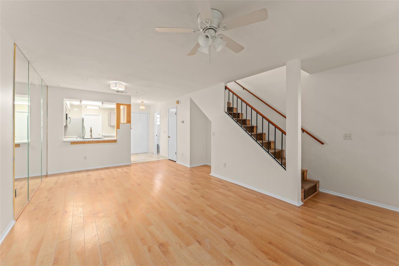 Image 15 of 33 For 641 Northbridge Drive