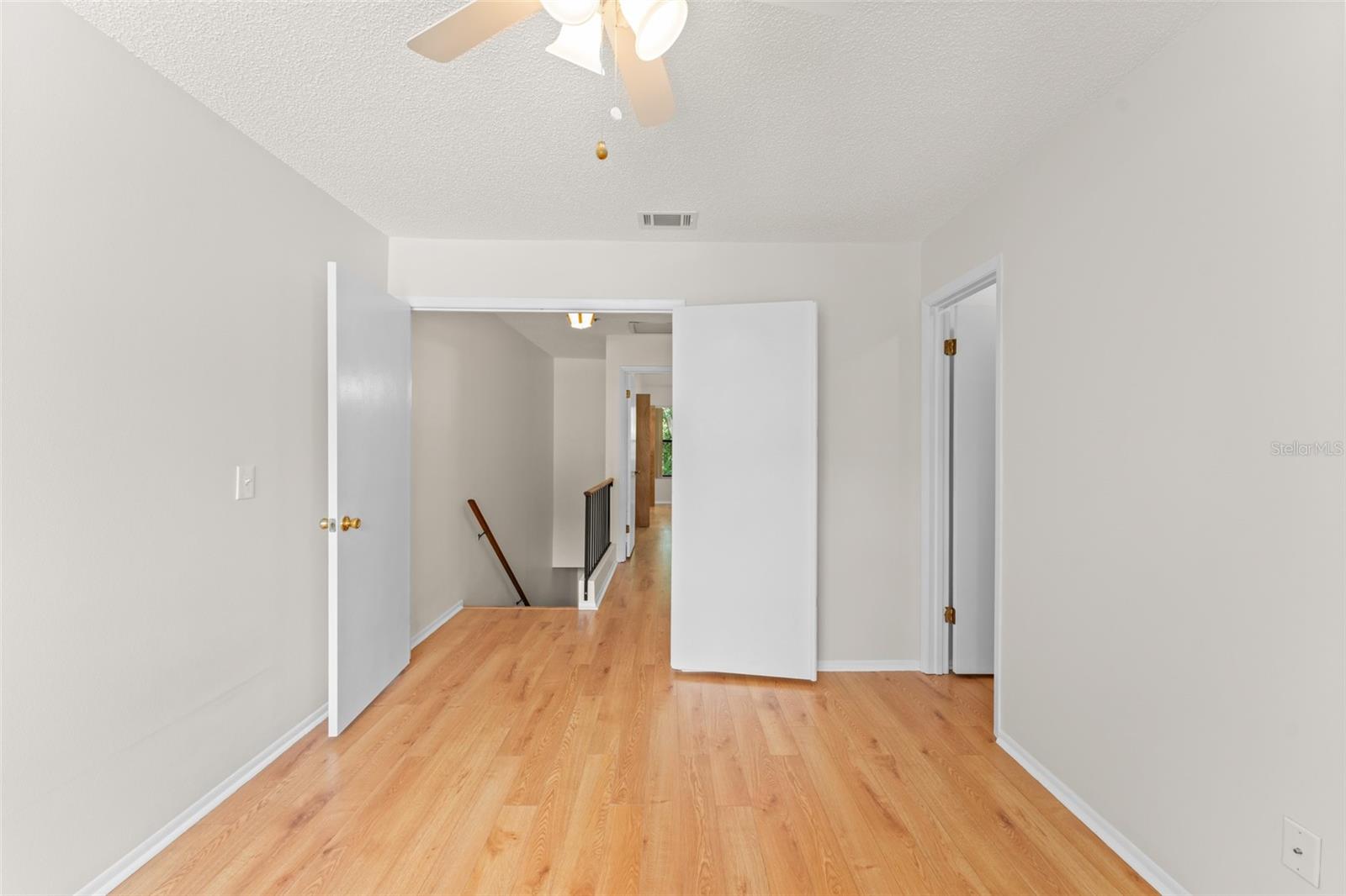 Image 17 of 33 For 641 Northbridge Drive