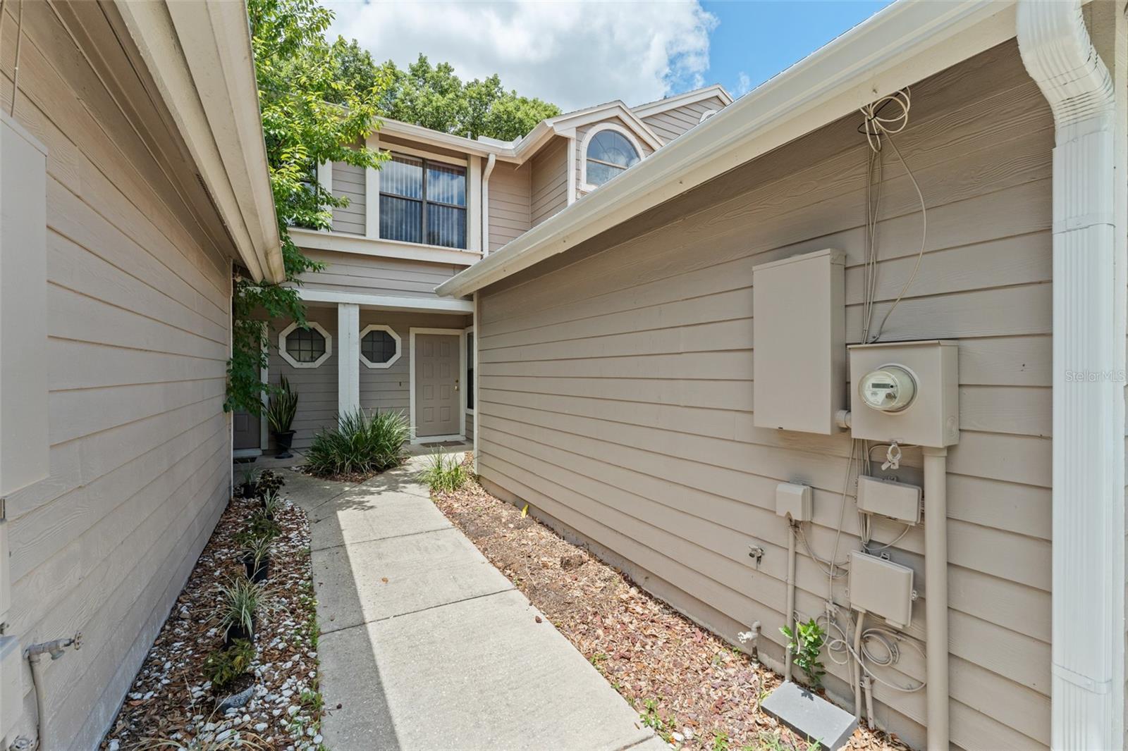 Image 2 of 33 For 641 Northbridge Drive