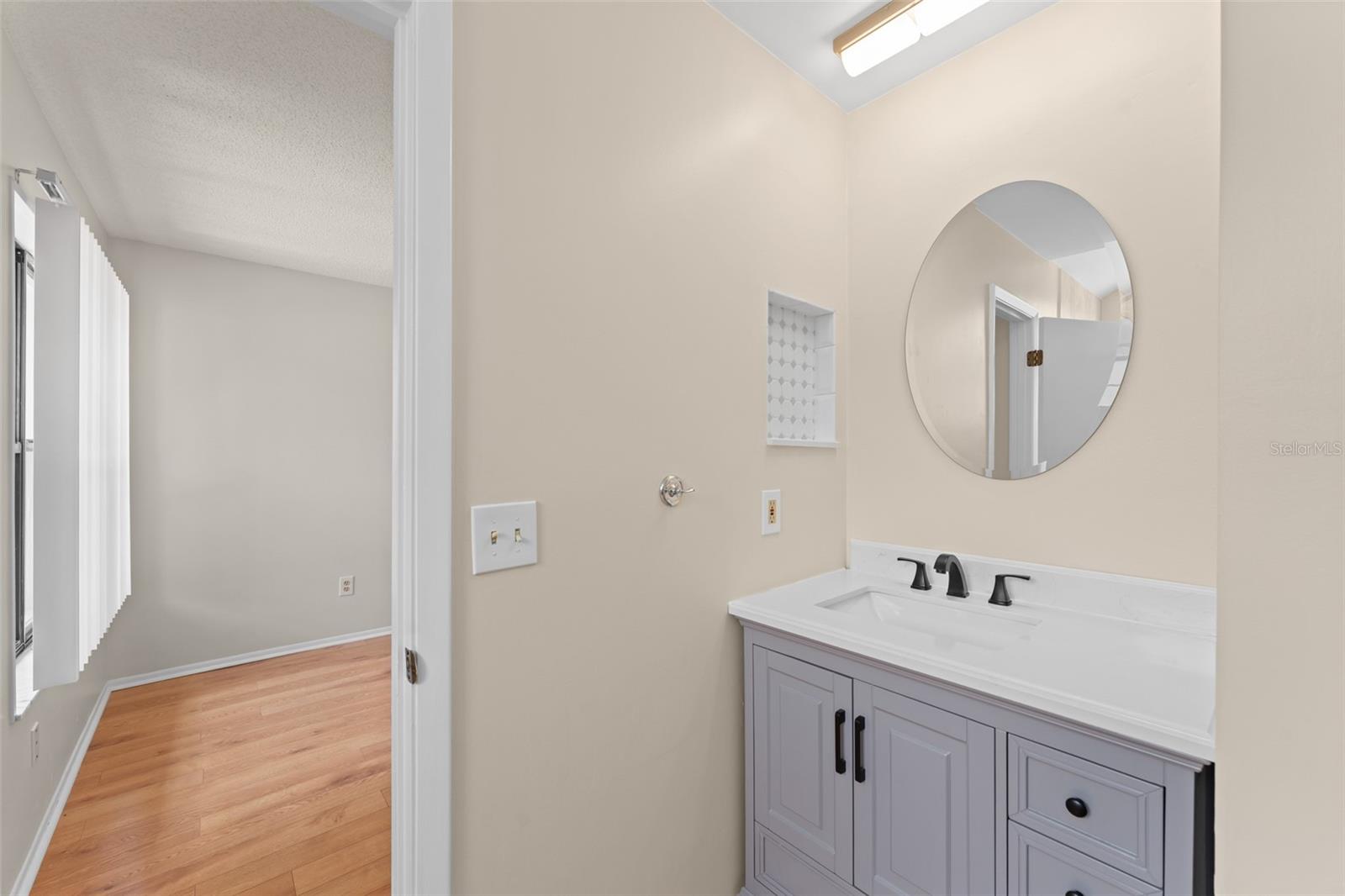 Image 21 of 33 For 641 Northbridge Drive