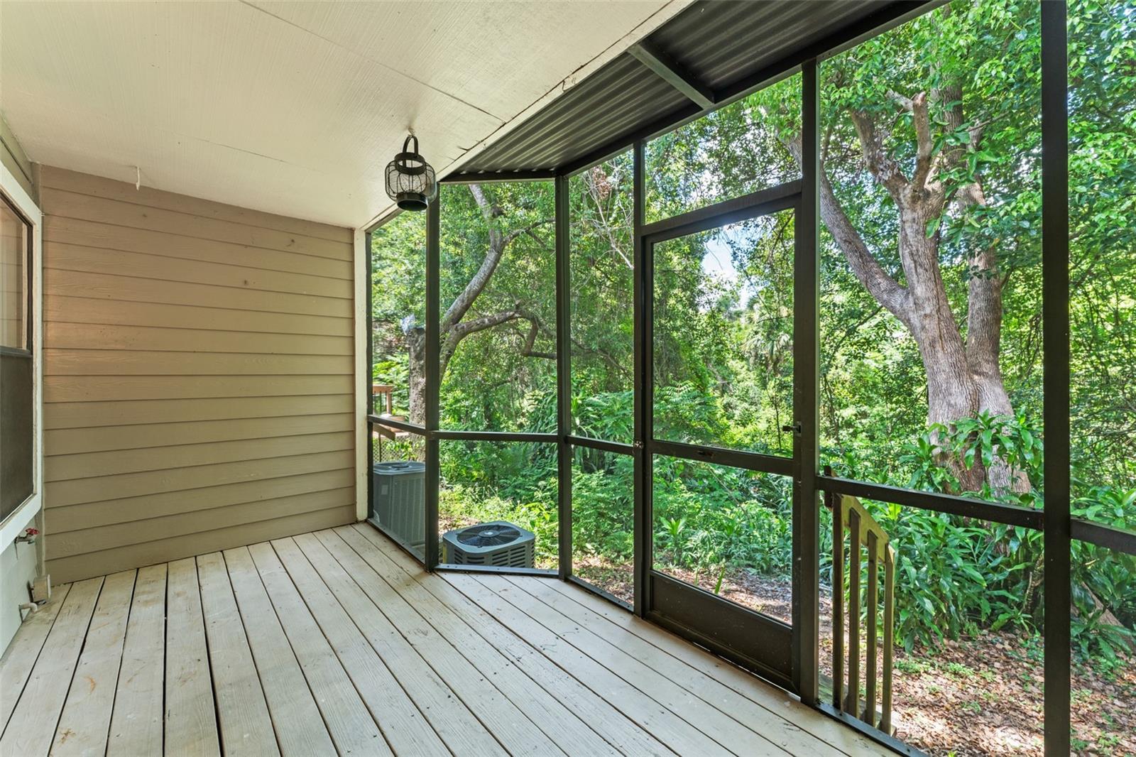 Image 31 of 33 For 641 Northbridge Drive