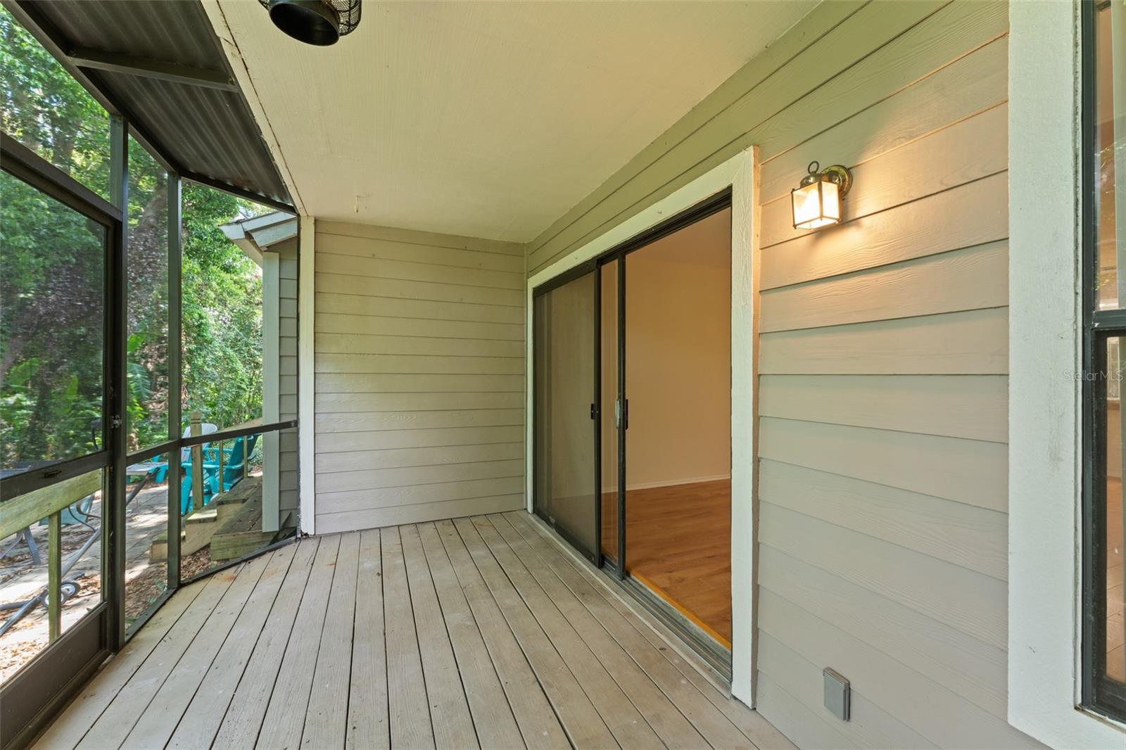 Image 32 of 33 For 641 Northbridge Drive