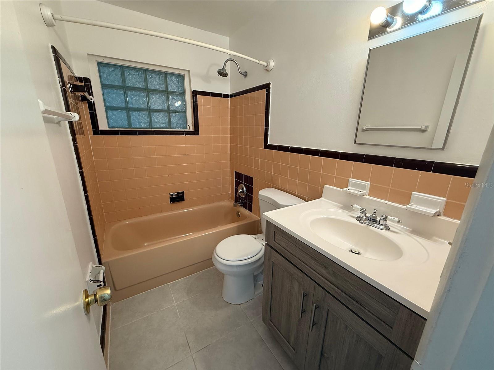 Image 13 of 17 For 328 Observatory Drive